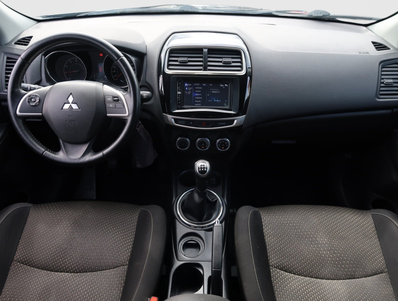 Mitsubishi ASX, 2015