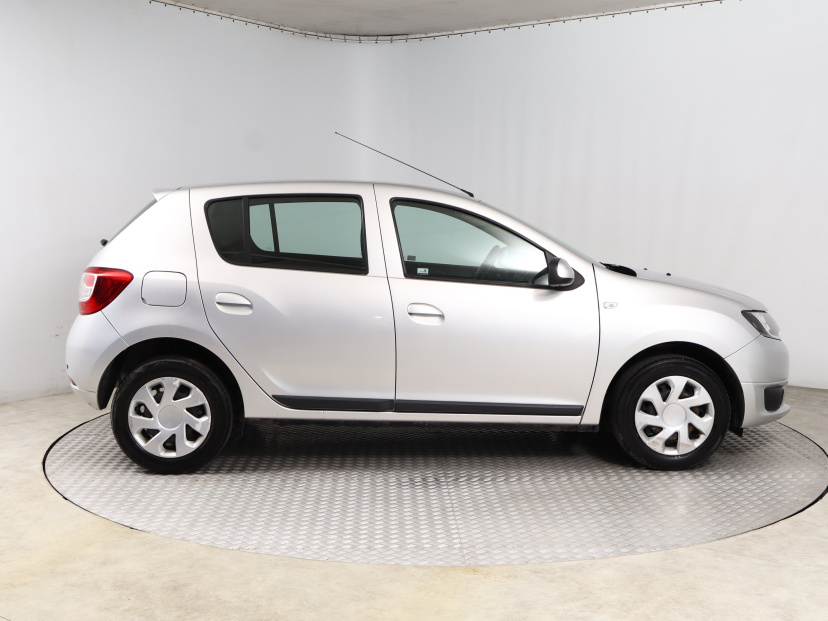 Dacia Sandero, 2015