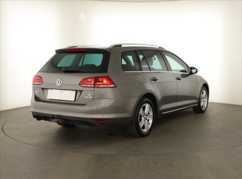 Volkswagen Golf, 2014