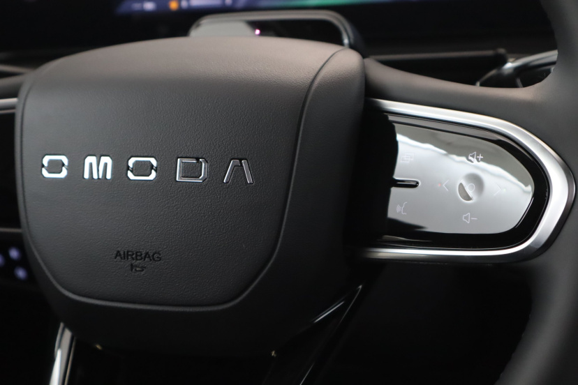 Omoda 5, 2025