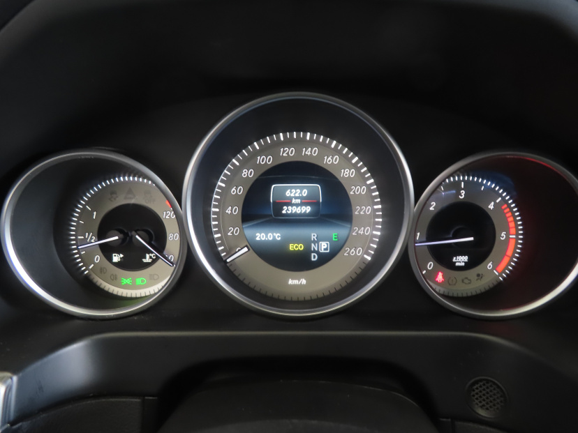 Mercedes-Benz E, 2016