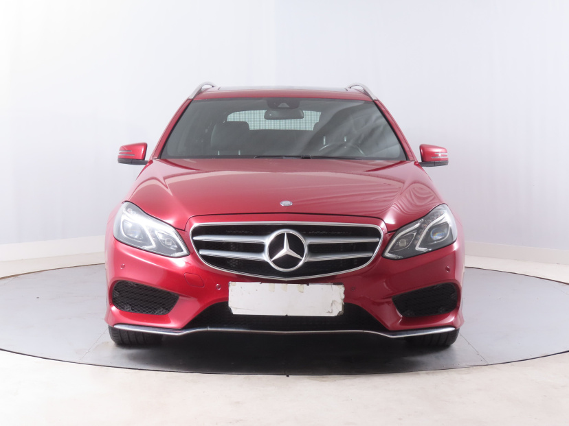Mercedes-Benz E, 2016