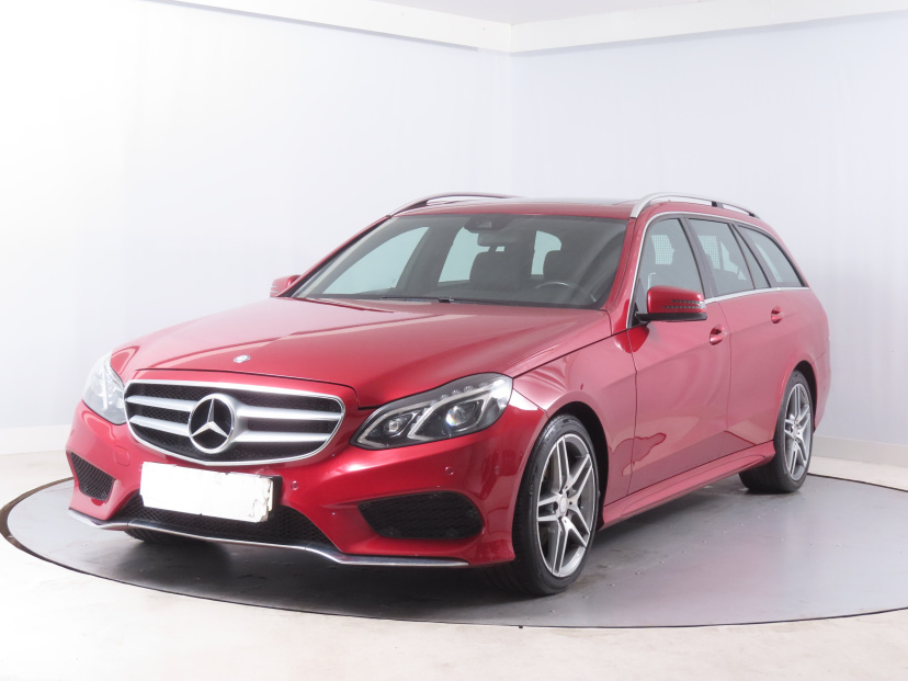 Mercedes-Benz E, 2016