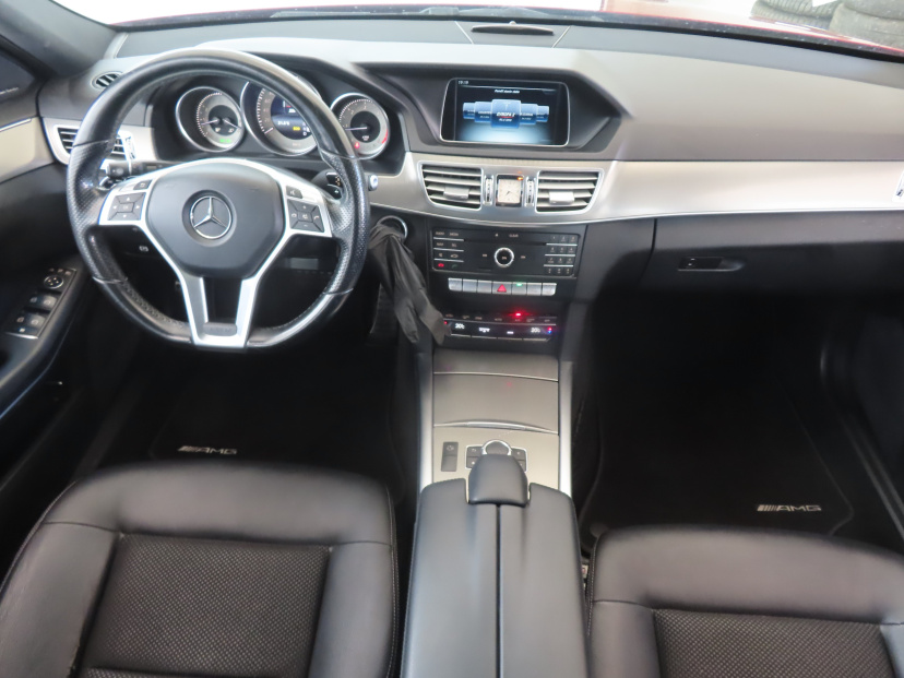 Mercedes-Benz E, 2016