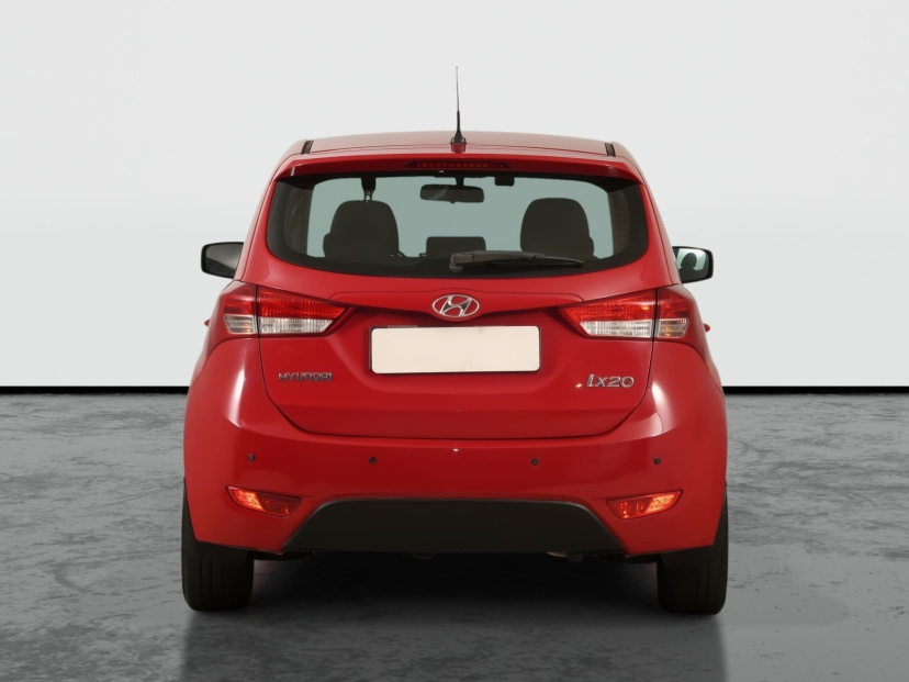 Hyundai ix20, 2013