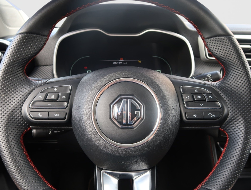 MG ZS SUV, 2024