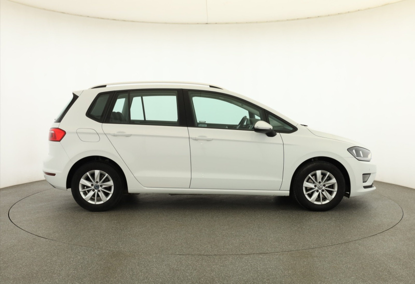 Volkswagen Golf Sportsvan, 2015