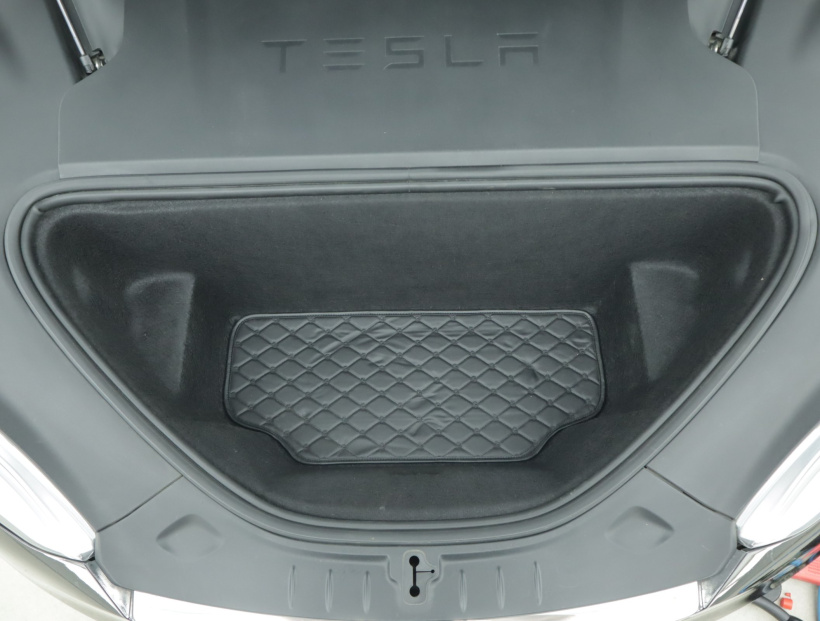 Tesla Model S, 2019