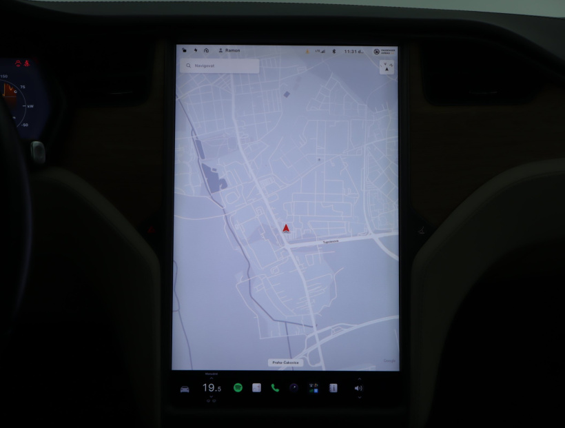 Tesla Model S, 2019