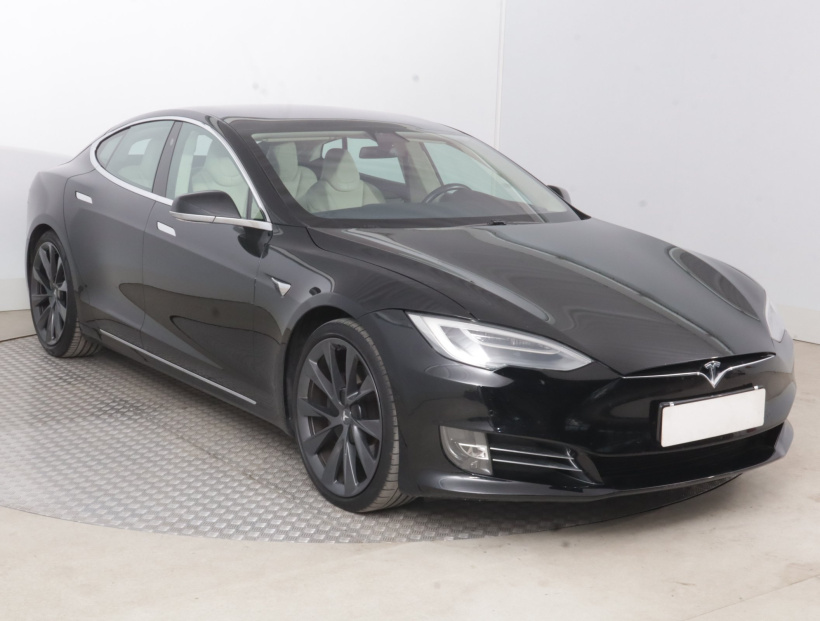 Tesla Model S, 2019