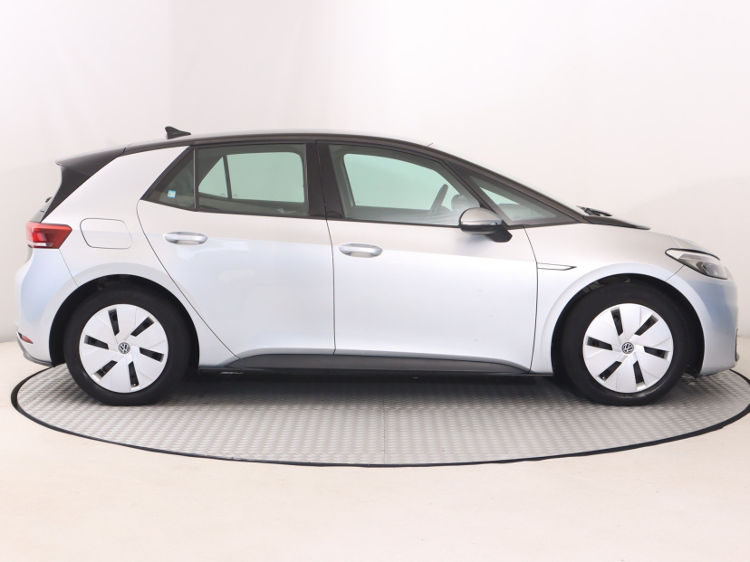 Volkswagen ID.3, 2020