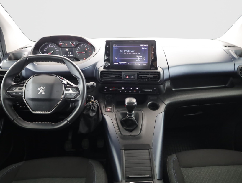 Peugeot Rifter, 2020