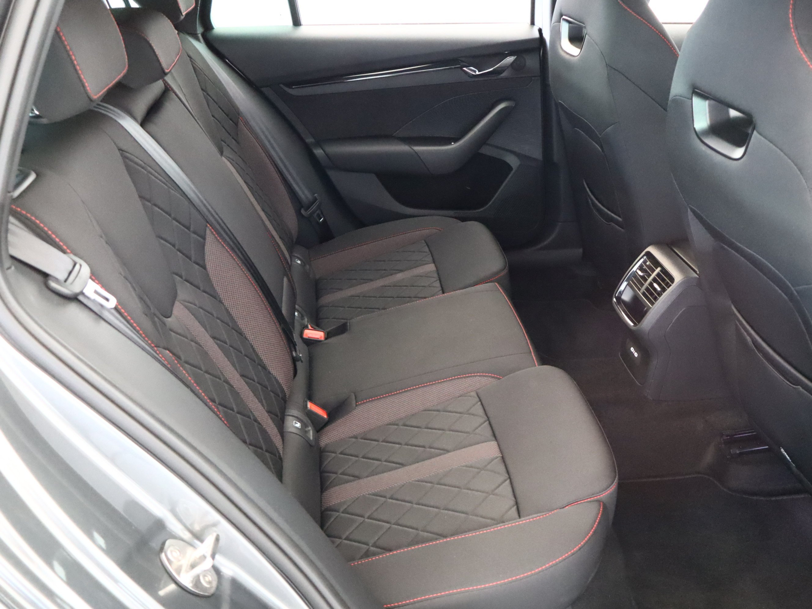 Škoda Octavia - 2024