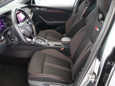 Škoda Octavia - 2024