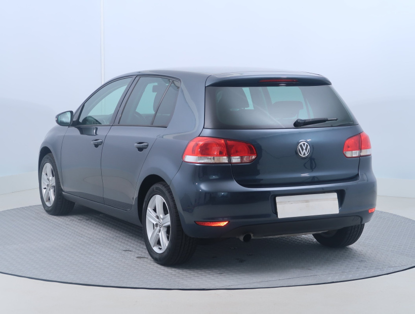 Volkswagen Golf, 2010