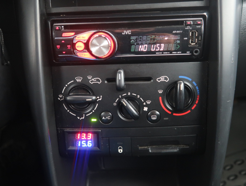 Peugeot 207, 2006