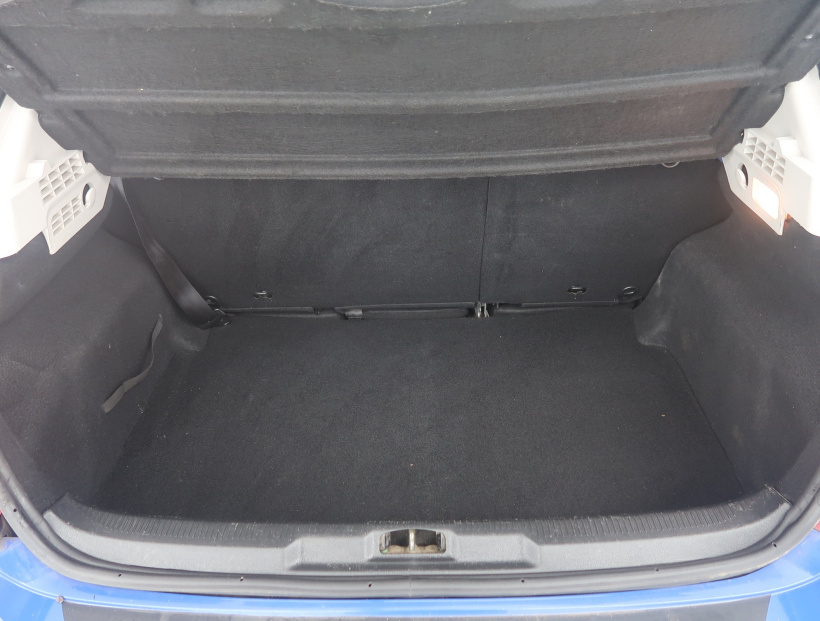 Peugeot 207, 2006
