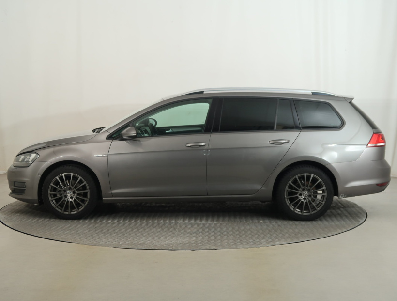 Volkswagen Golf, 2016