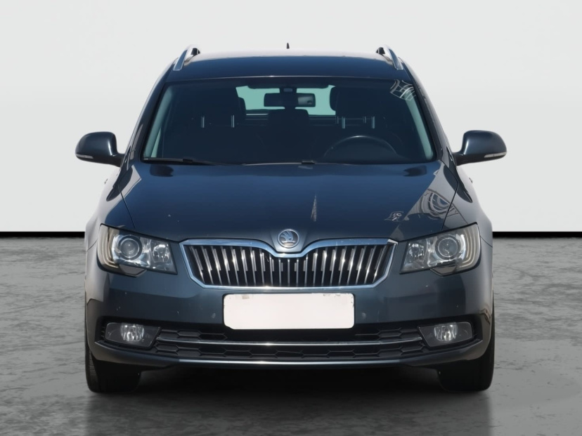 Škoda Superb, 2014