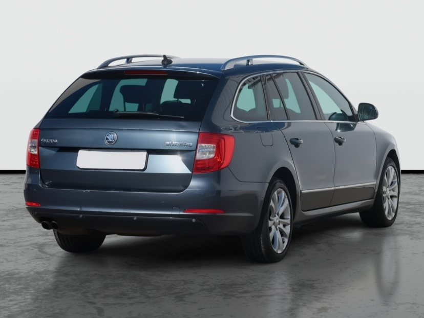 Škoda Superb, 2014