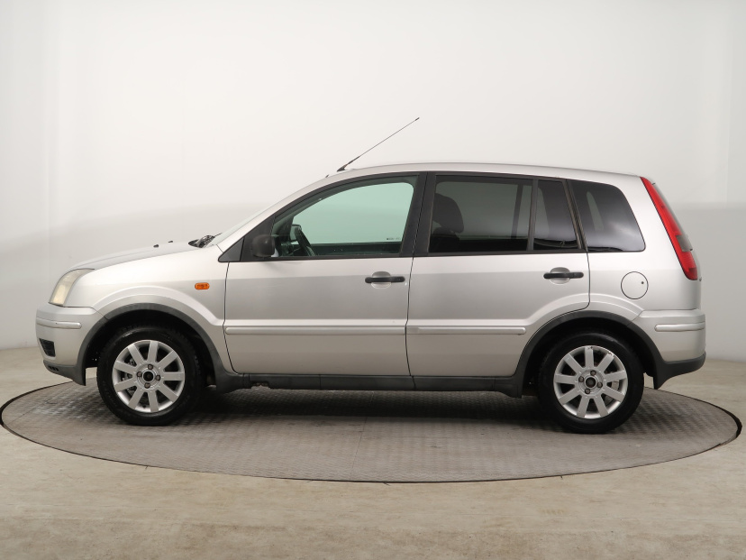 Ford Fusion, 2005