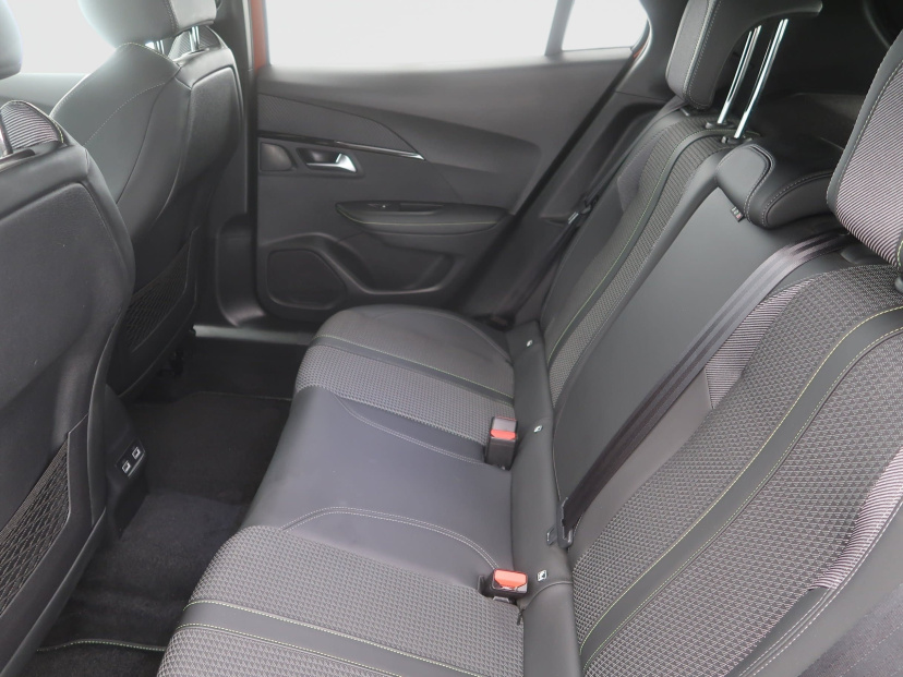 Peugeot 2008, 2020