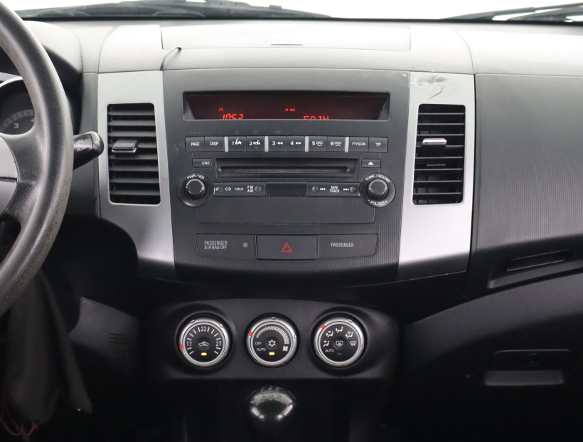 Mitsubishi Outlander, 2009