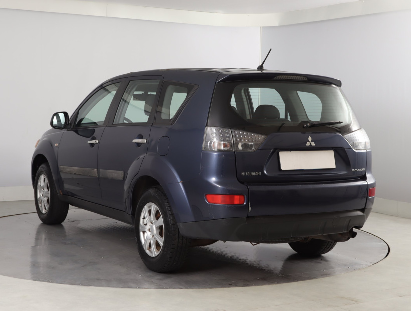 Mitsubishi Outlander, 2009