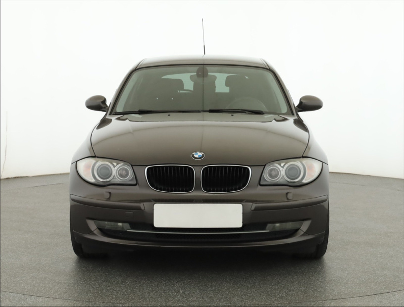 BMW 1, 2009