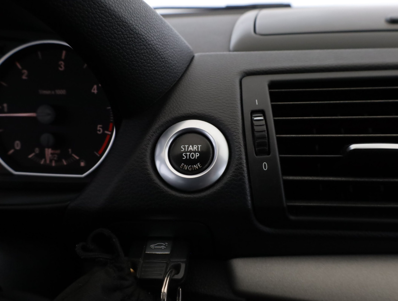 BMW 1, 2009