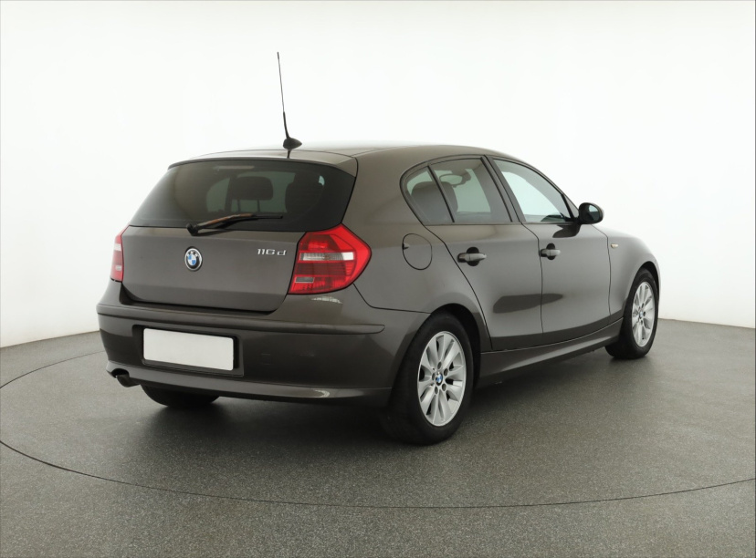 BMW 1, 2009