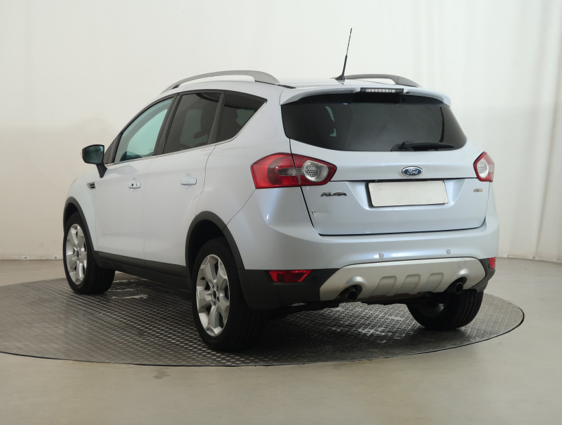 Ford Kuga, 2009