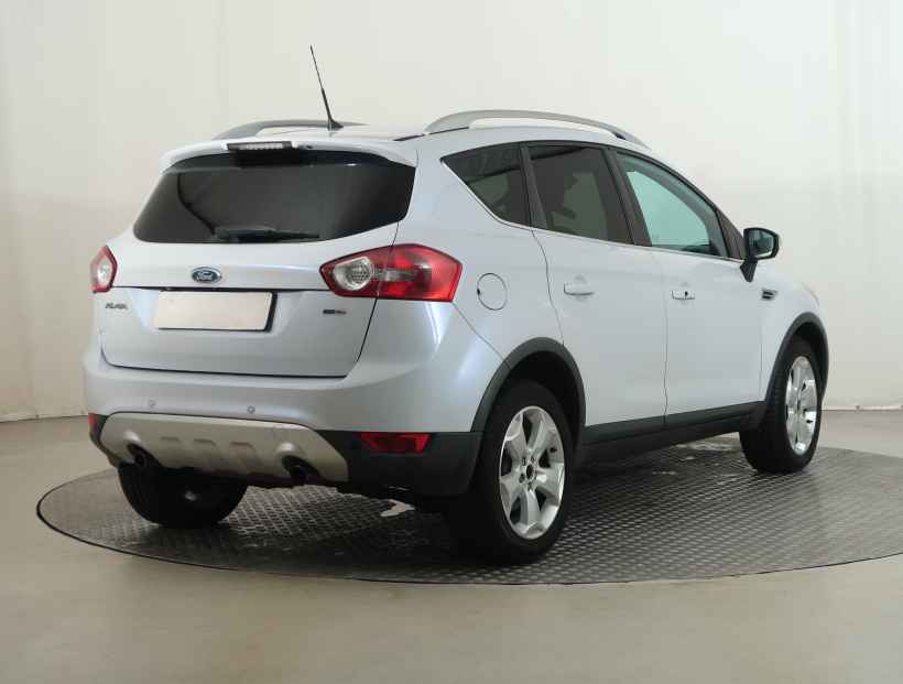 Ford Kuga, 2009