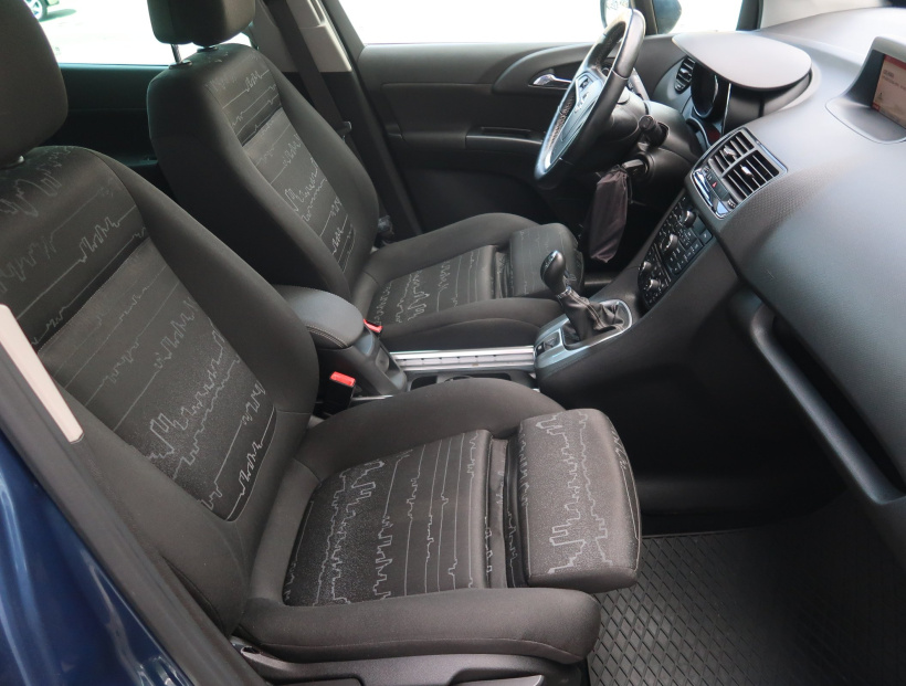 Opel Meriva, 2016