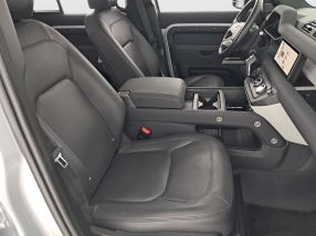 Land Rover Defender - 2023