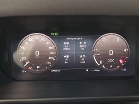 Land Rover Defender - 2023