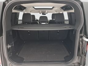 Land Rover Defender - 2023