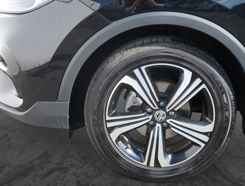 MG ZS SUV, 2025