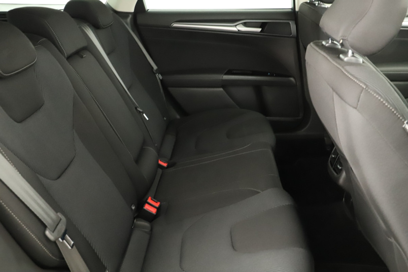 Ford Mondeo, 2016