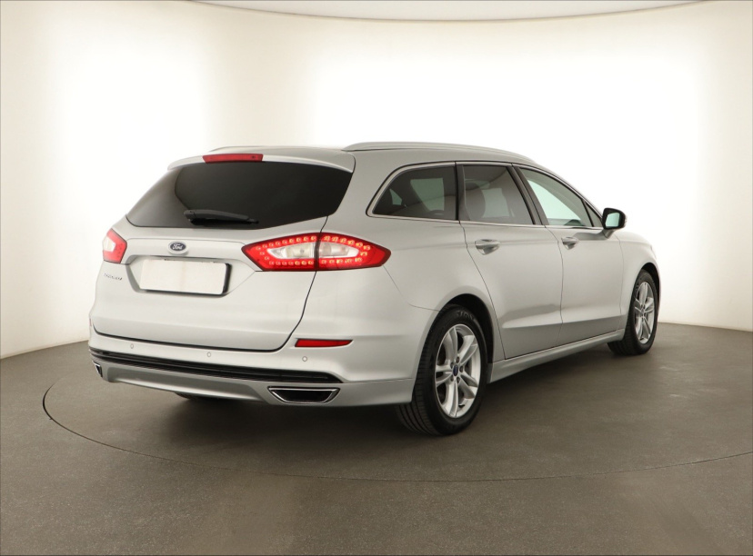 Ford Mondeo, 2016