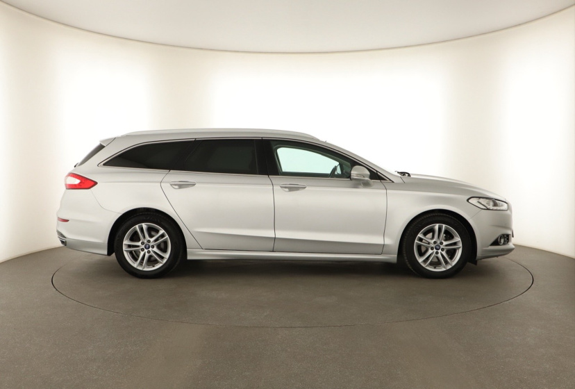 Ford Mondeo, 2016