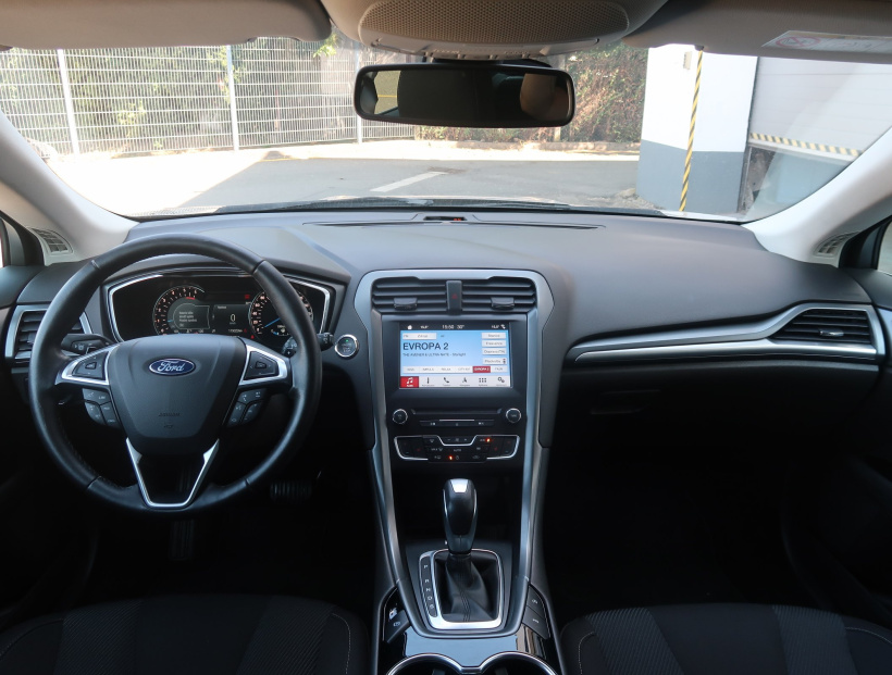 Ford Mondeo, 2016