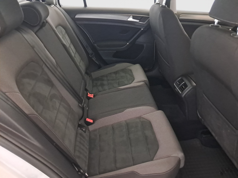 Volkswagen Golf, 2017