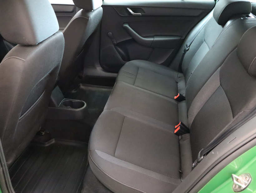 Škoda Rapid Spaceback, 2014
