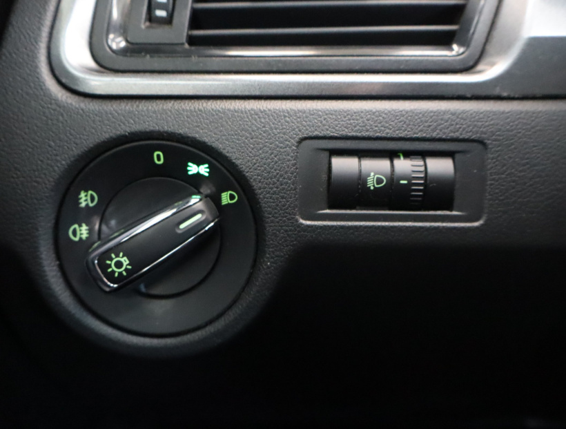 Škoda Rapid Spaceback, 2014