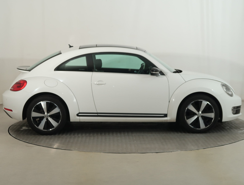Volkswagen Beetle, 2012