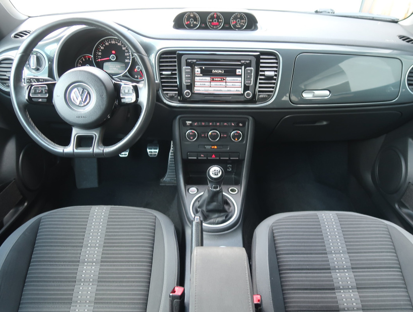 Volkswagen Beetle, 2012