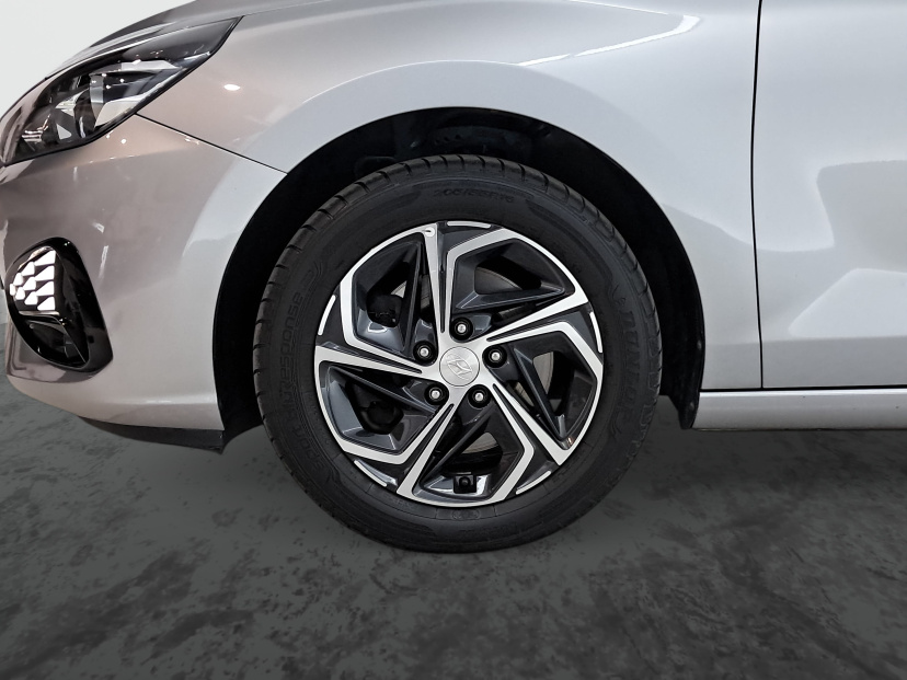 Hyundai i30, 2021