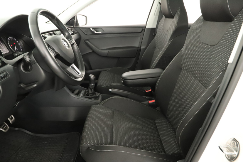 Škoda Rapid Spaceback, 2014