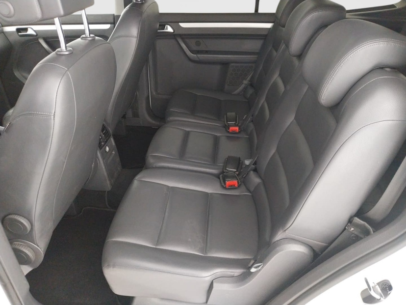 Volkswagen Touran, 2014